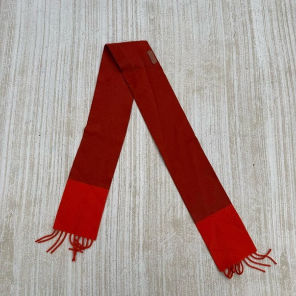 Hermes 100% Cashmere Scarf with Fringe - Picture 2 of 5